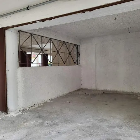 Park Apartment
