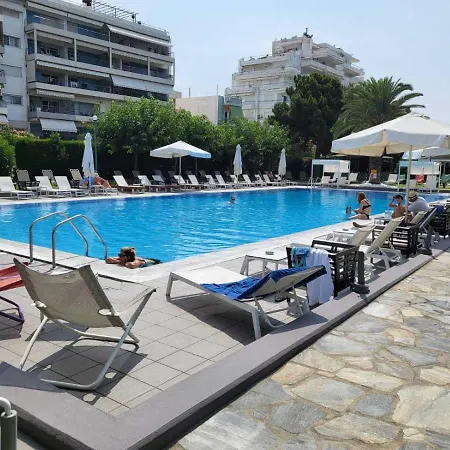 Park Apartment *