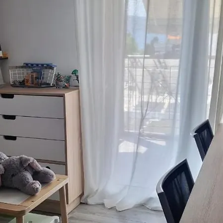 Park Apartment *